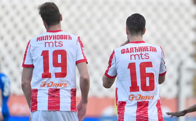 www.crvenazvezdafk.com